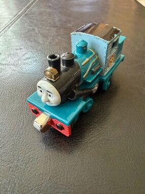 Thomas & Friends - Take-n-Play Ferdinand die-cast metal toy train engine